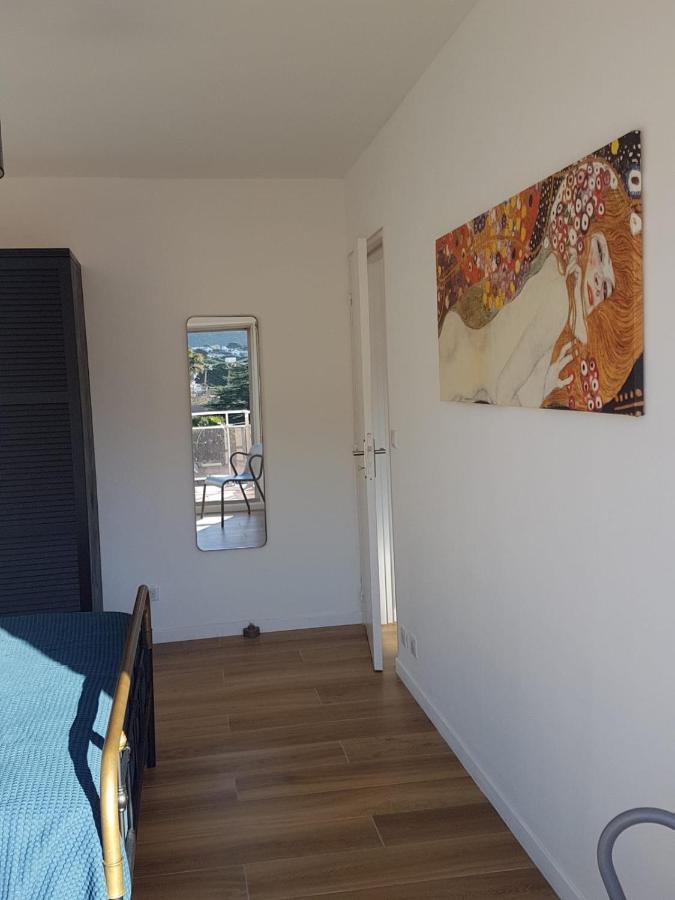 Deux Pieces , Climatise, Terrase, Cavalaire-sur-Mer